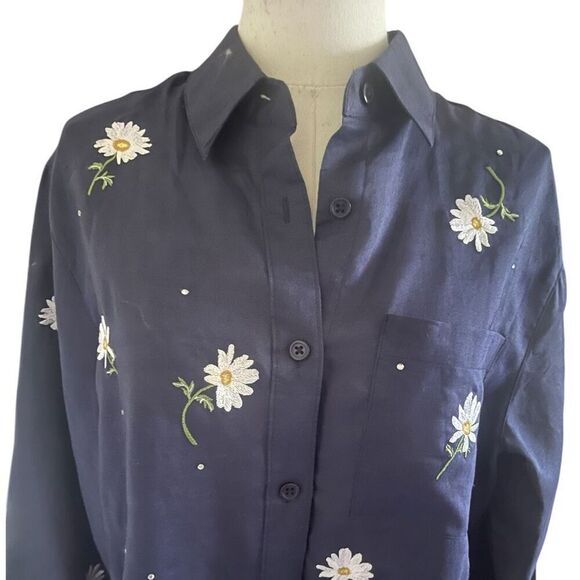 Quacker Factory Blue Floral Button Down Blouse Size Small - Picture 2 of 5